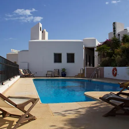 Guest house El Dorado 2*